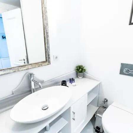 Stylish Duplex In Beyoglu With Private Terrace * Istanbul