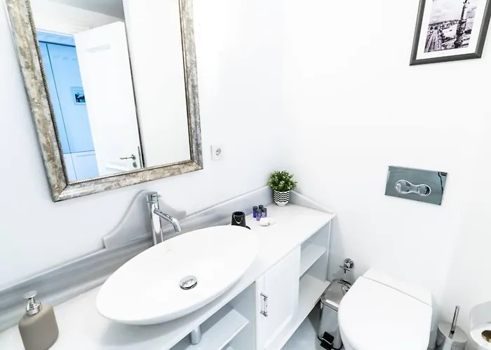 Stylish Duplex In Beyoglu With Private Terrace * Istanbulská provincie