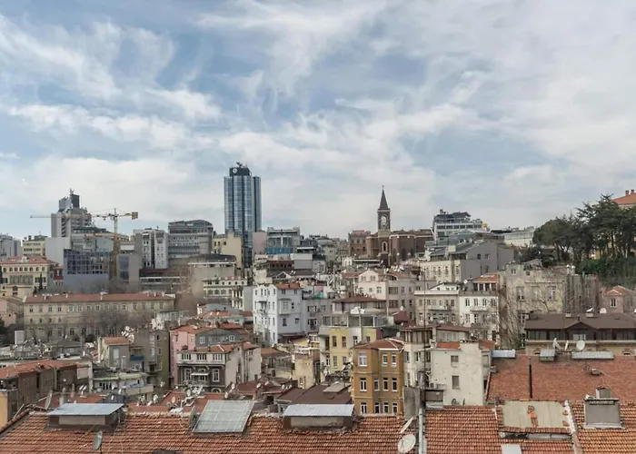 Stylish Duplex In Beyoglu With Private Terrace