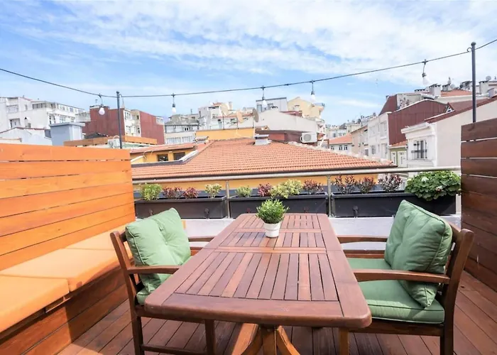 Appartement Stylish Duplex In Beyoglu With Private Terrace *