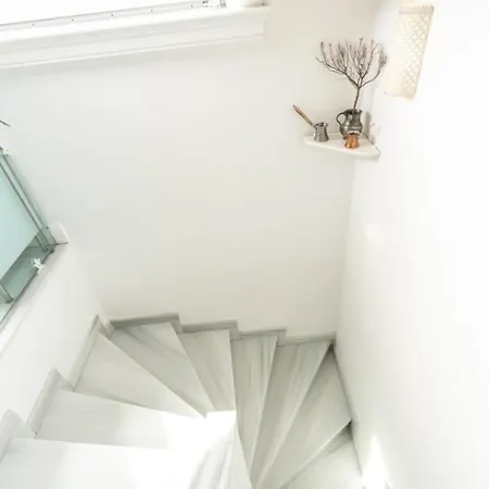 Stylish Duplex In Beyoglu With Private Terrace Istambul